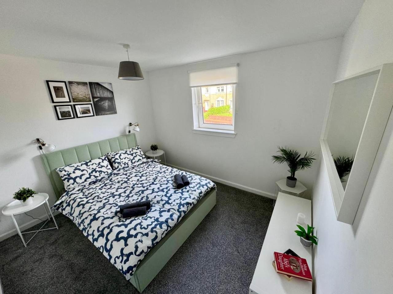 Clydebank Brand New 3Bdr Home, Glasgow Exterior photo
