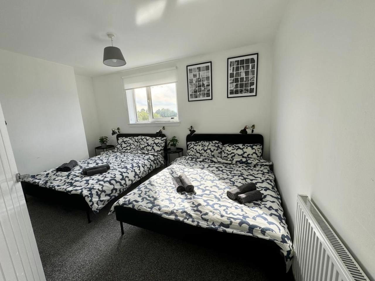 Clydebank Brand New 3Bdr Home, Glasgow Exterior photo