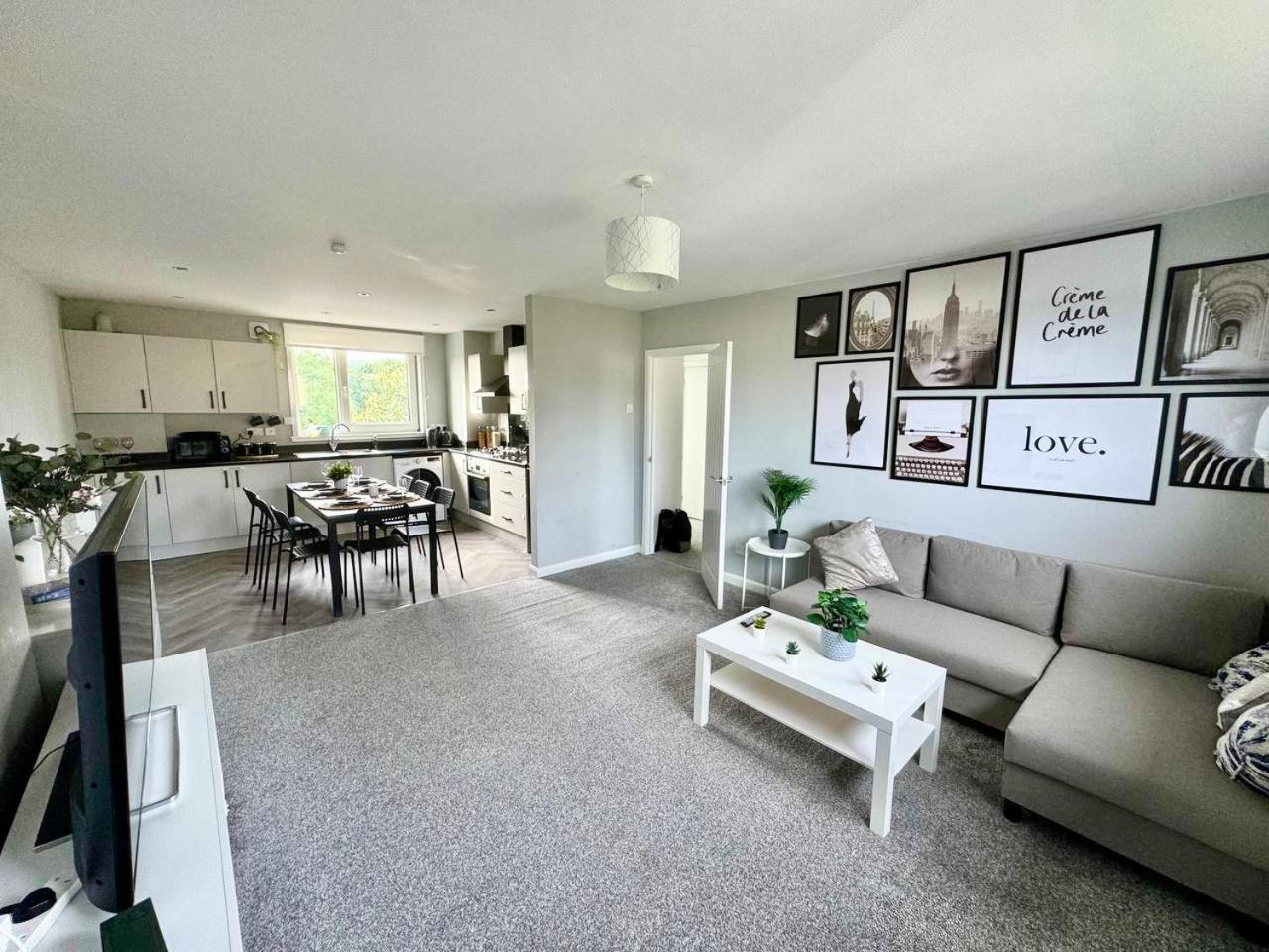 Clydebank Brand New 3Bdr Home, Glasgow Exterior photo